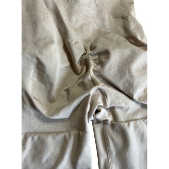 Spanx Size M Sara Blakey Mid Thigh High Waisted Bodysuit Nude - Picture 4 of 6